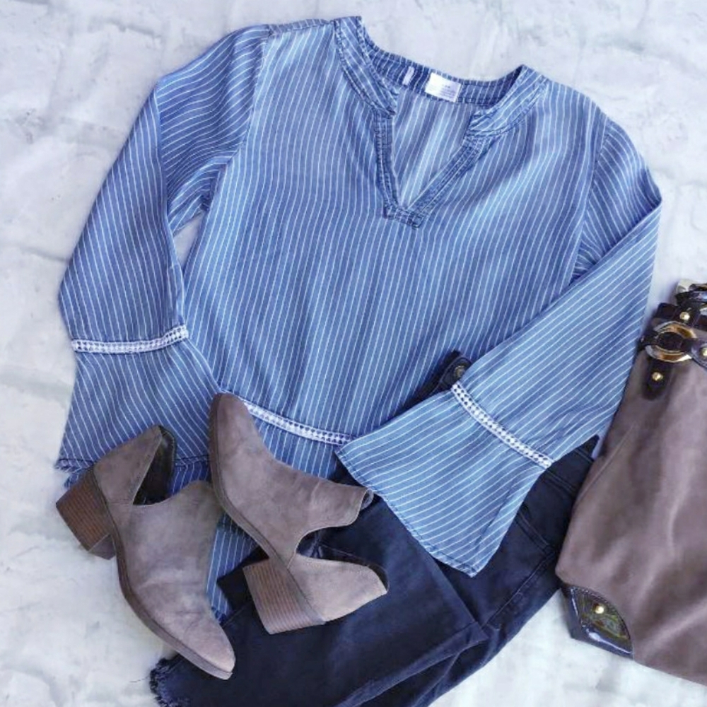 LAST ONE❗Casual Chic Chambray Striped Bell Sleeves Top - Picture 9 of 9